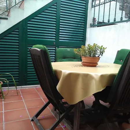 Louis Terrace House Pensjonat Lizbona