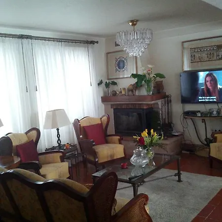 Pensjonat Louis Terrace House *