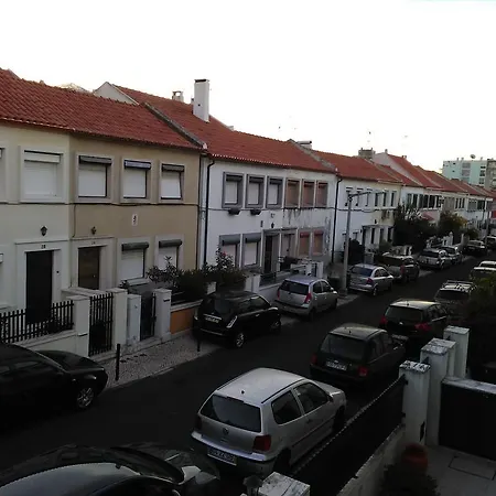 Louis Terrace House Pensjonat Lizbona