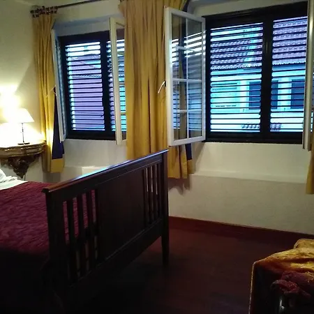 Pensjonat Louis Terrace House